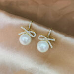 Bow pearl earrings - Image 2