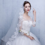DX9003 China Factory Wholesale Lace Appliqued Bridal Veils Blusher Veils - Image 4
