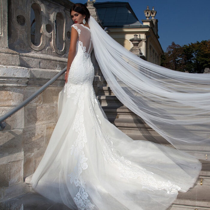 Waltz  Cut Edge White Long Bridal Veils One Layer Wedding Veilsx with Comb Vintage Bridal Wedding - Image 4