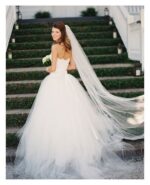 Waltz  Cut Edge White Long Bridal Veils One Layer Wedding Veilsx with Comb Vintage Bridal Wedding - Image 6