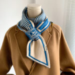 Students Decorate Warm And Lazy Scarves - Image 3